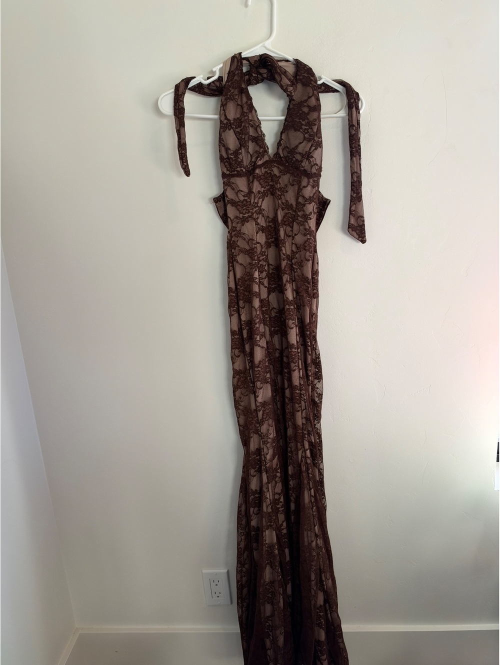 Windsor Brown Lace Halter Maxi Dress Women’s XS Y2K Formal Evening Gown